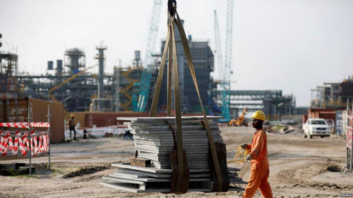 ข่าวล่าสุดของบริษัทเกี่ยวกับ กลยุทธ์ใหม่สำหรับการส่งออกเหล็กภายใต้กระแสต่อต้านการทุ่มตลาด: การเพิ่มขึ้นของผลิตภัณฑ์กึ่งสำเร็จรูปและการเปลี่ยนแปลงตลาด