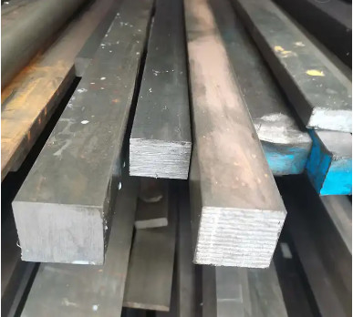 ราคาดี 1.5” Q690D เหล็กกล้าคาร์บอนขัดเงาแบบเหลี่ยมสำหรับอุตสาหกรรมแกร่ง ออนไลน์