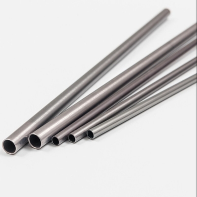 A335-P12、A369-FP12 JIS G3458 STPA12 STPA20 STPA22 โลหะผสมท่อเหล็กไร้รอยต่อสำหรับหม้อไอน้ำ Superheater