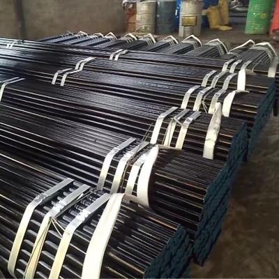 ASTM A178 / A178M ท่อของเหลวท่อเหล็กคาร์บอนไม่มีรอยต่อ Airway 6m - 25m ความยาว