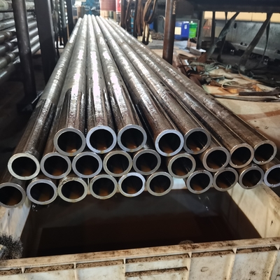 ราคาดี ท่อกลมไร้ตะเข็บ ASTM A200 ASTM A209 ERW สำหรับการก่อสร้างอาคาร ออนไลน์